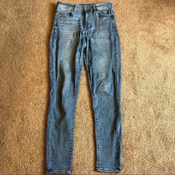 American Eagle Jeans size 6 - Picture 1 of 7